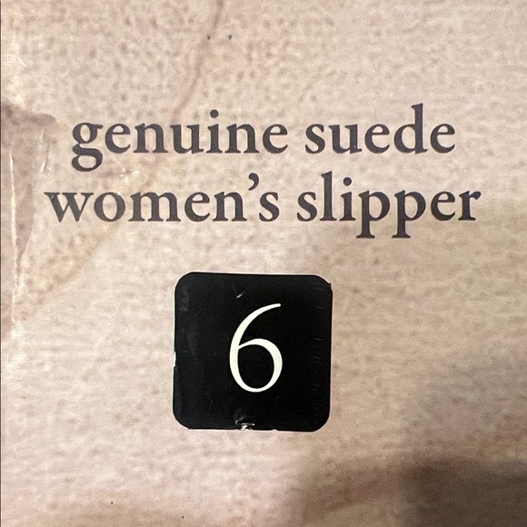 Pawz by BearPaw Women's Suede Slippers - Brown and Cream NIB Size 6 - Picture 5 of 9